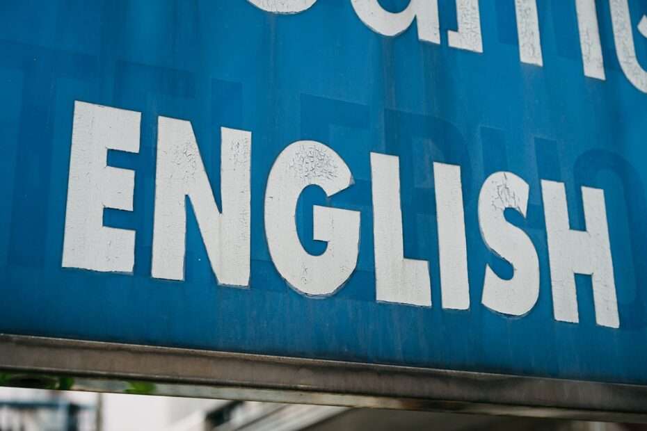 WHY IS SPOKEN ENGLISH IMPORTANT FOR A CAREER
